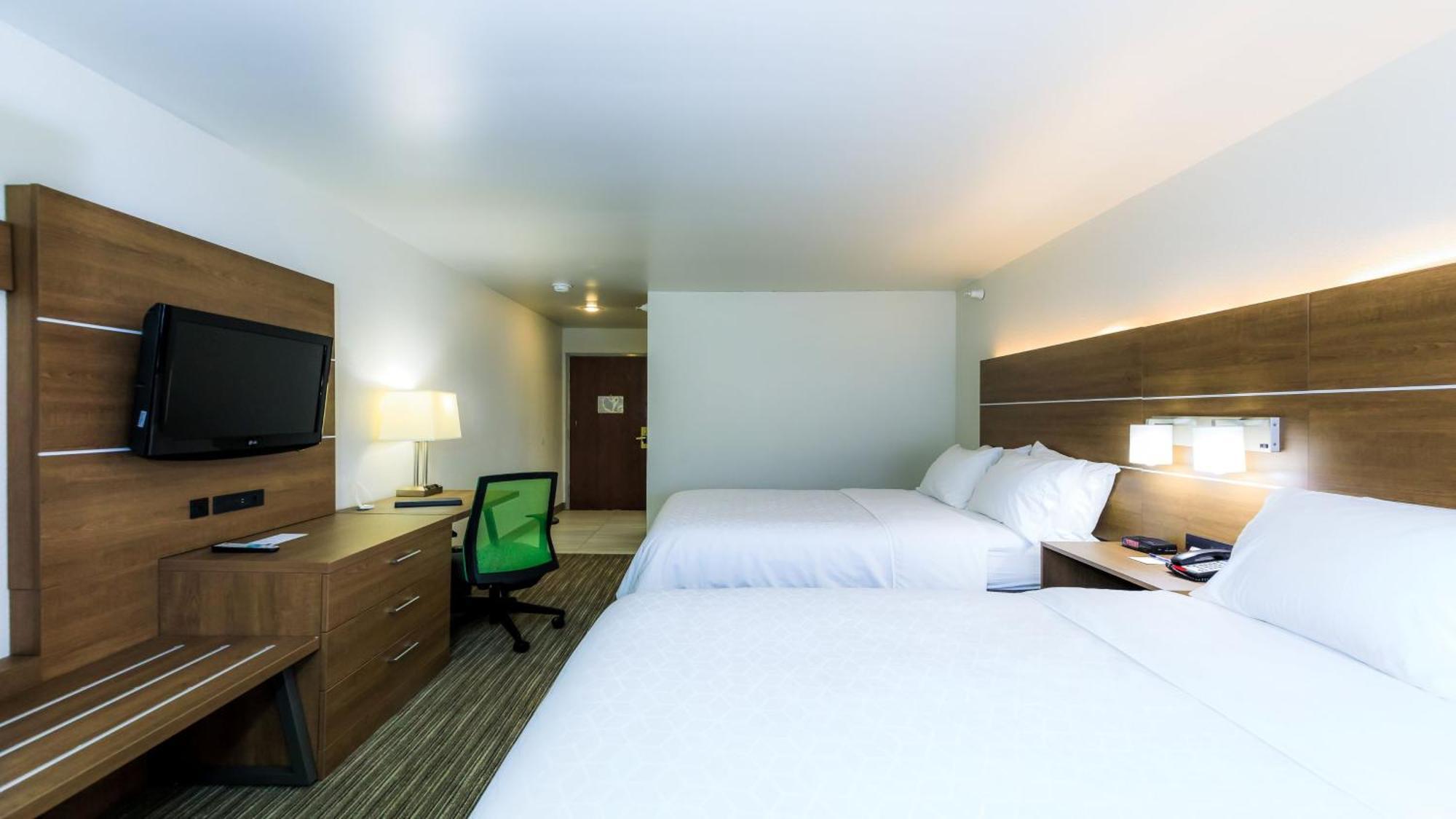 Holiday Inn Express Osage Beach - Lake Of The Ozarks By Ihg Exterior photo