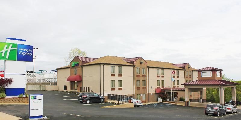 Holiday Inn Express Osage Beach - Lake Of The Ozarks By Ihg Exterior photo